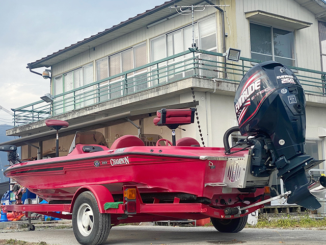 1998年 CHAMPION 203