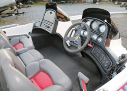 2004年SKEETER ZX250