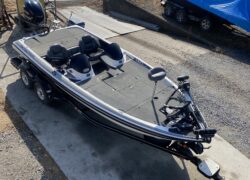 06 SKEETER 20i