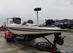 SKEETER FX20