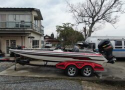 SKEETER FX20