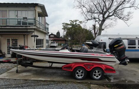 SKEETER FX20