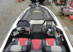 SKEETER FX20