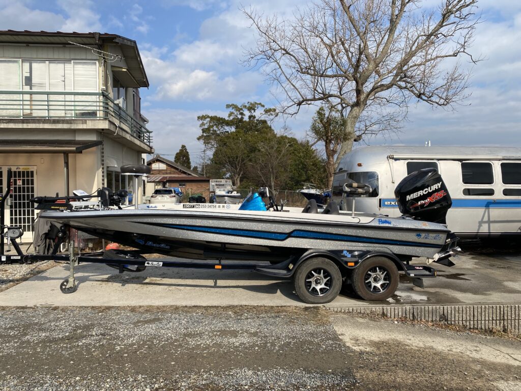 Bass Cat Pantera Classic