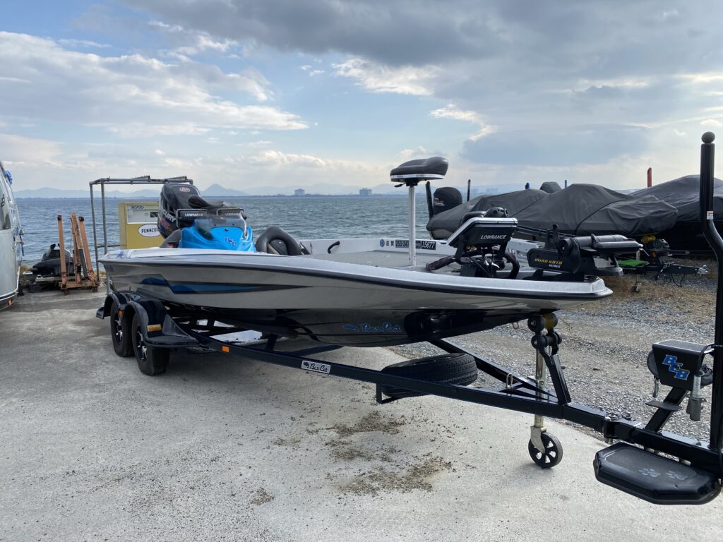 Bass Cat Pantera Classic