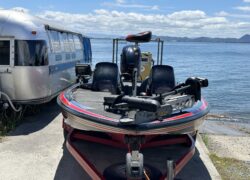 SKEETER ZX225