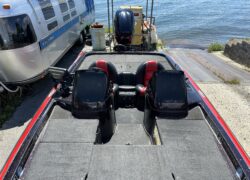 SKEETER ZX225